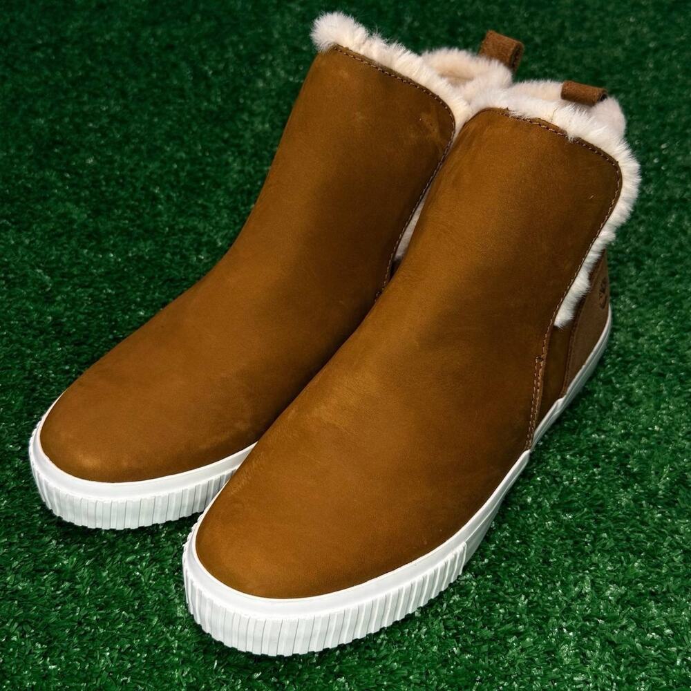 Timberland Skyla Bay Pull-On Boots Women’s 9 Brown Suede Leather Comfort